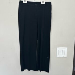 H&M black cropped Women's Pants adjustable length.  Size 4
